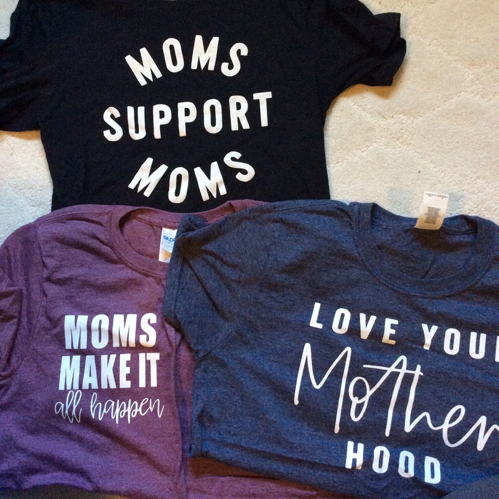 Gildan Lot of 3 Motherhood/Mom TShirts